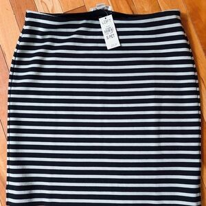 NWT LOFT Women's Black/Gray Striped Stretch Knit Pencil Skirt